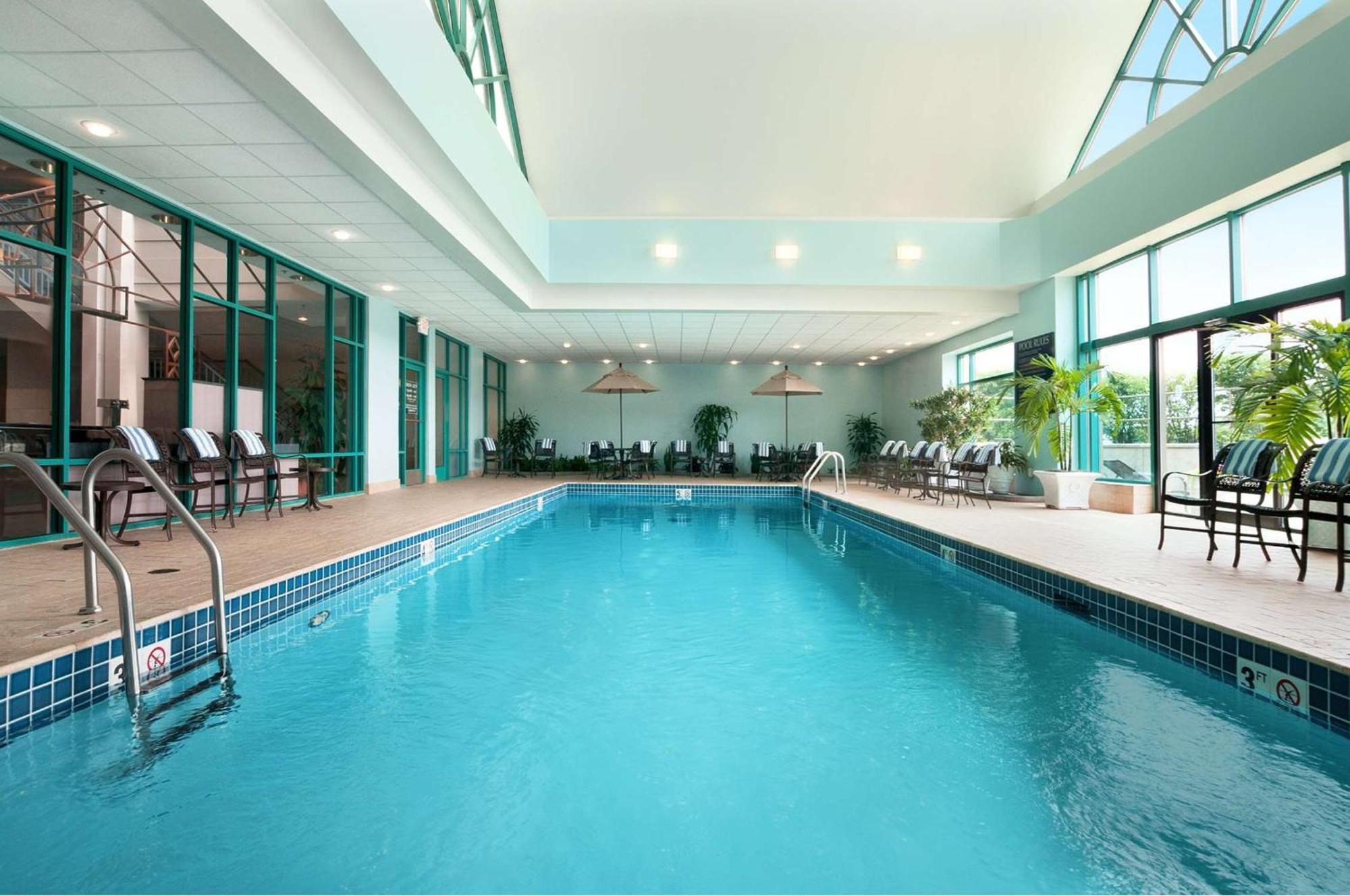 Embassy Suites By Hilton Chicago Lombard Luaran gambar