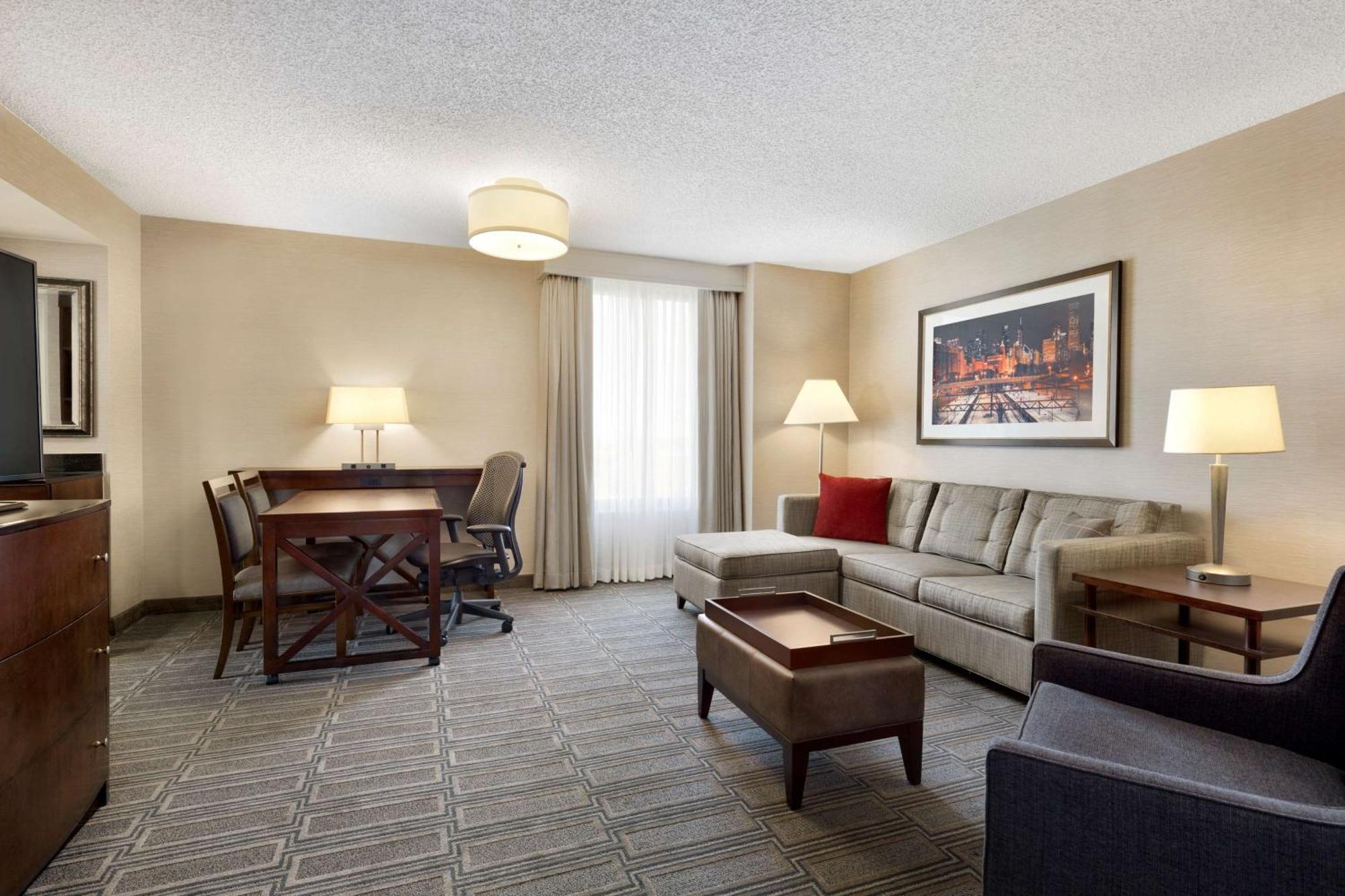 Embassy Suites By Hilton Chicago Lombard Luaran gambar